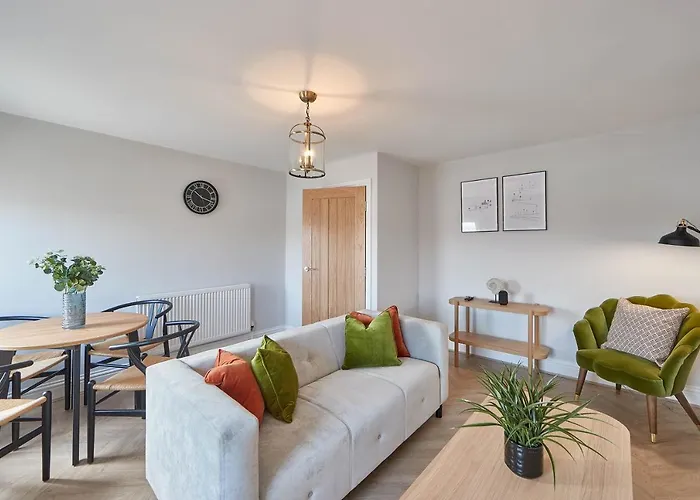 Host & Stay - Whitby Heights